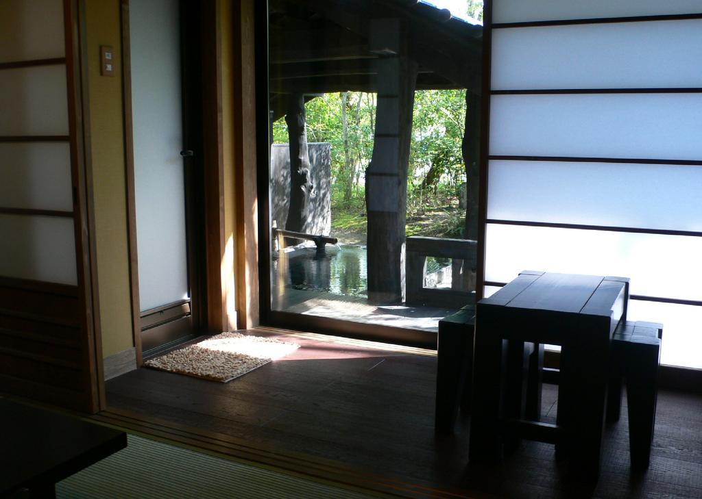 Hotel Okuaso No Yado Yamanami Minamioguni Camera foto